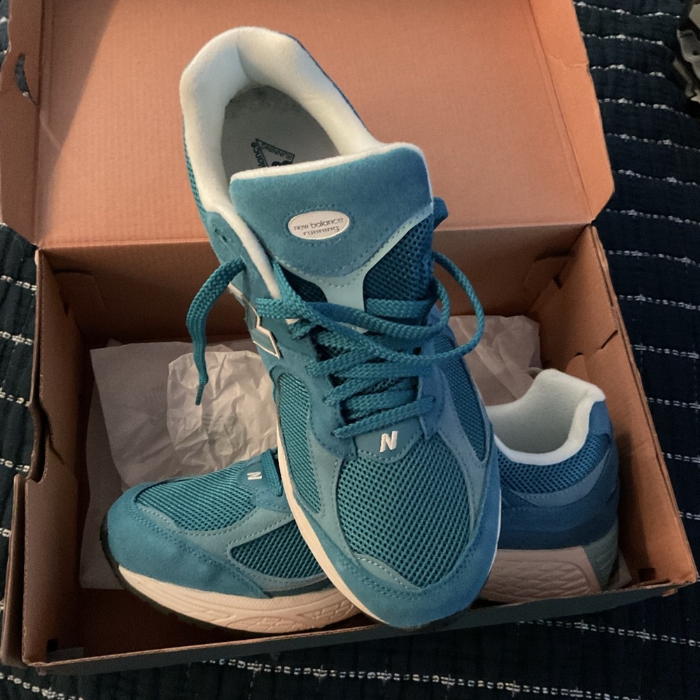 New Balance Teal Athletic Shoes
